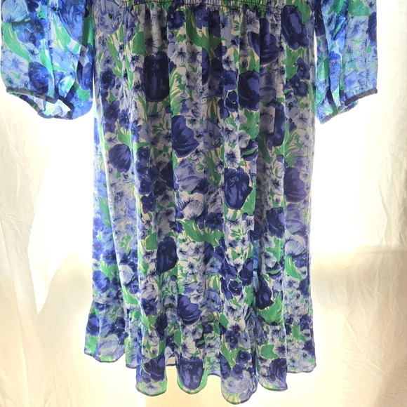 Beautiful Blue Floral Midi Dress NWT - Picture 3 of 11